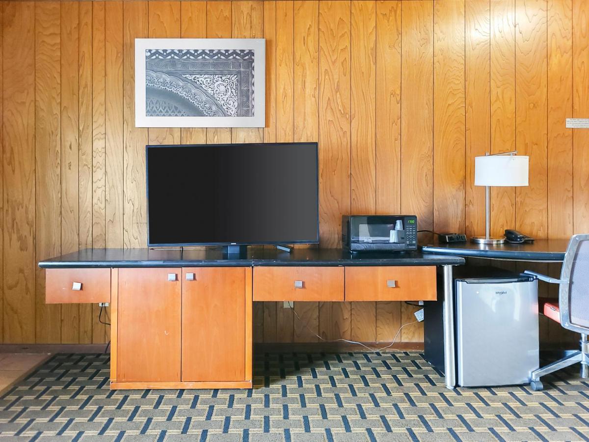 Americas Best Value Inn Hinckley Exteriér fotografie